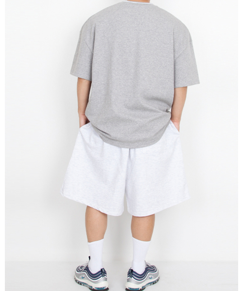 PACIENCIA(パシエンシア)の「007 Vネックオーバーフィット半袖(Tシャツ/カットソー・メンズ・ホワイト/ブラック・MEDIUM/LARGE/X-LARGE/XX-LARGE)」の14枚目の写真