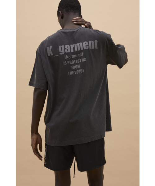 K-GARMENT(カメント)の「(UNI) スタイルプロテクティングスローガンガーメントダイTシャツ ブラック(Tシャツ/カットソー・レディース・その他・SMALL/LARGE/X-LARGE)」の3枚目の写真