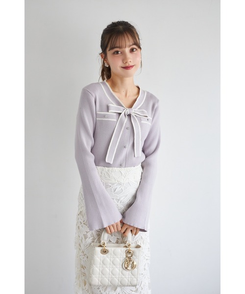 tocco closet(トッコ クローゼット)の「ビジュー飾り釦付きボウタイリボン配色ニットプルオーバー(ニット/セーター・レディース・オフホワイト/ピンク/ラベンダー・M)」の10枚目の写真