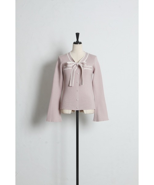 tocco closet(トッコ クローゼット)の「ビジュー飾り釦付きボウタイリボン配色ニットプルオーバー(ニット/セーター・レディース・オフホワイト/ピンク/ラベンダー・M)」の22枚目の写真