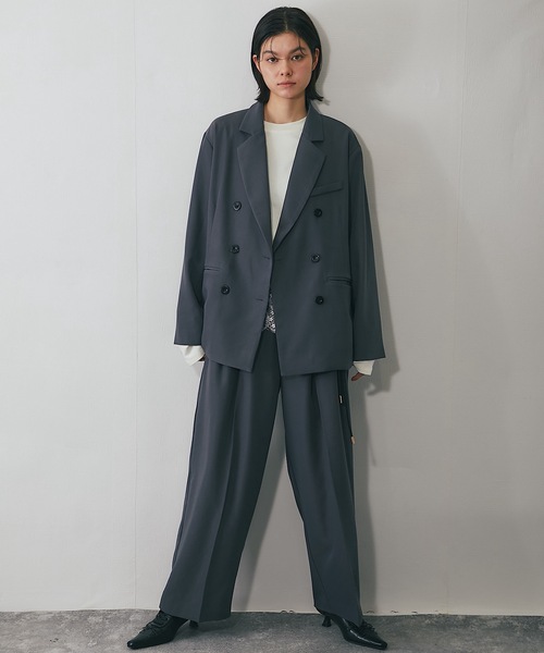 SMILE ORCHID(スマイルオーキッド)の「ツータックスラックスパンツ(スーツパンツ・レディース・グレー×ホワイト/チャコールグレー・FREE)」の16枚目の写真