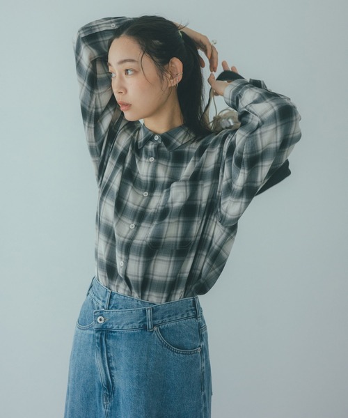 studio CLIP（スタディオクリップ）の「リメイク風甘織りデニムスカート[プチ・プラスサイズあり]《CLIP denim》（デニムスカート・レディース・ライトブルー/ライトグレー・PF/ﾌﾘｰ(L)/LARGE/MEDIUM）」の18枚目の写真