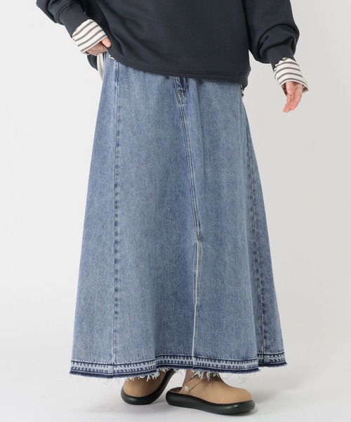 studio CLIP（スタディオクリップ）の「リメイク風甘織りデニムスカート[プチ・プラスサイズあり]《CLIP denim》（デニムスカート・レディース・ライトブルー/ライトグレー・PF/ﾌﾘｰ(L)/LARGE/MEDIUM）」の21枚目の写真