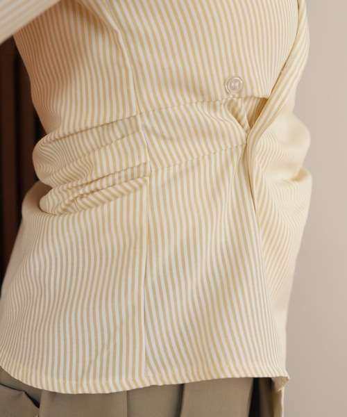 Mili affinity（ミリアフィニティー）の「ウエストタッククロス長袖シャツ（シャツ/ブラウス・レディース・イエロー/ブラック/オフホワイト/グレー/ブルー/ストライプ・FREE）」の17枚目の写真