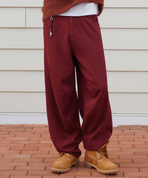 MIDSUN（ミッドサン）の「Infusion Dart Curved Pants-Burgundy（その他パンツ・レディース・バーガンディー・L/3）」の5枚目の写真