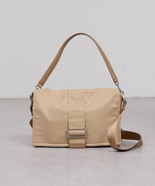 GALLARDAGALANTE（ガリャルダガランテ）の「【2.718】ナイロンフラップショルダー（ショルダーバッグ・レディース・ブラック/ライトベージュ・FREE）」の8枚目の写真