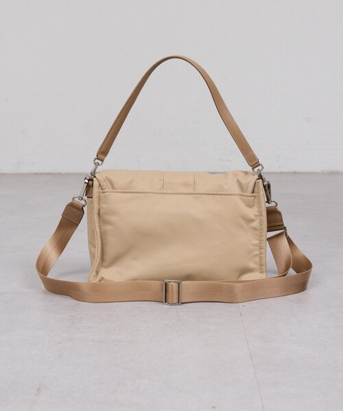 GALLARDAGALANTE（ガリャルダガランテ）の「【2.718】ナイロンフラップショルダー（ショルダーバッグ・レディース・ブラック/ライトベージュ・FREE）」の10枚目の写真