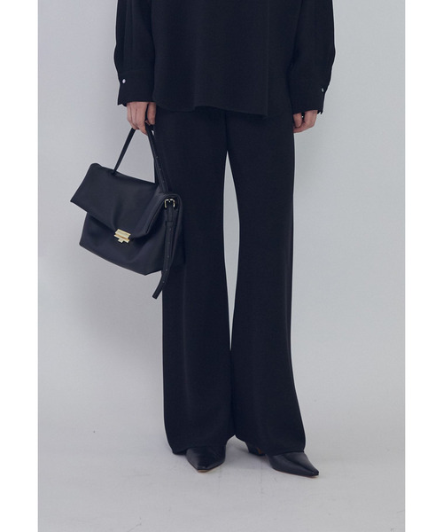 1er Arrondissement（プルミエアロンディスモン）の「ダブルクロスバイヤスパンツ（その他パンツ・レディース・ブラック系その他3・40/38/36）」の2枚目の写真