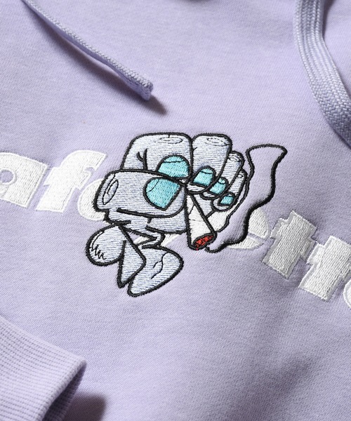 LFYT(エルエフワイティー)の「LFYT ラファイエット【Lafayette】 × レミオ 【REMIO】- ロゴ プルオーバーパーカー ラベンダー 【Lafayette LOGO HOODIE LAVENDER LE260501】(パーカー・メンズ・ラベンダー・LARGE/X-LARGE/SMALL/MEDIUM/XX-LARGE)」の3枚目の写真
