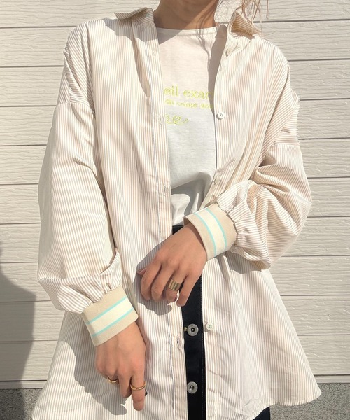 Q（キュー）の「ピンストライプリブドッキングシャツ（シャツ/ブラウス・レディース・ネイビー/ベージュ・MEDIUM）」の2枚目の写真