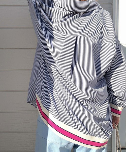 Q（キュー）の「ピンストライプリブドッキングシャツ（シャツ/ブラウス・レディース・ネイビー/ベージュ・MEDIUM）」の4枚目の写真