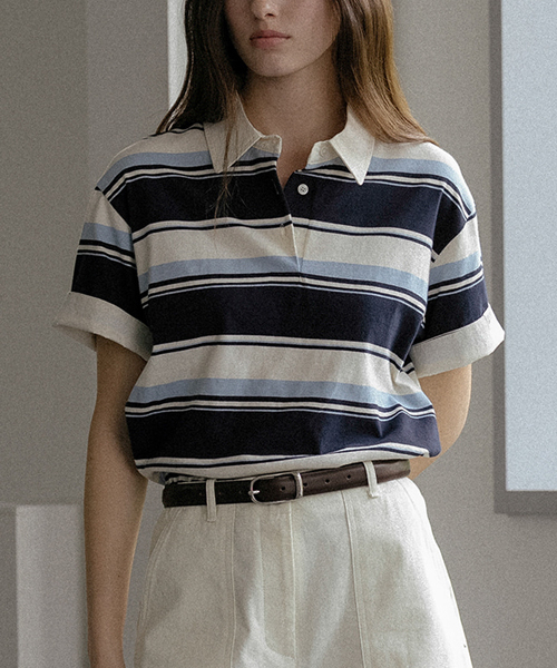 KNOWNBETTER(ノウンベター)の「大胆なストライプのロールアップラベル半襟Tシャツ_ブルー(Tシャツ/カットソー・レディース・ブルー・FREE)」の1枚目の写真