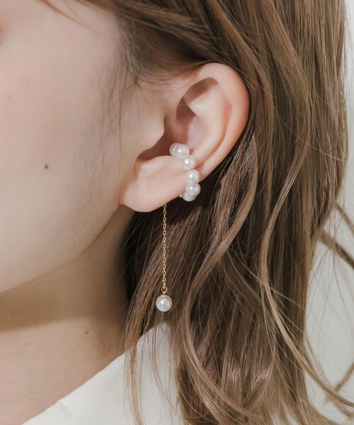 SMELLY（スメリー）の「パールチェーンイヤカフ（イヤーカフ・レディース・ホワイト系その他・-）」の6枚目の写真