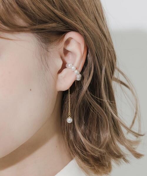 SMELLY（スメリー）の「パールチェーンイヤカフ（イヤーカフ・レディース・ホワイト系その他・-）」の5枚目の写真
