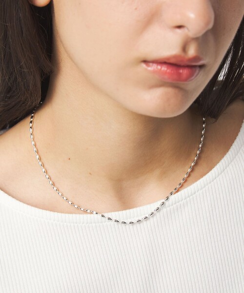 green label relaxing（グリーンレーベルリラクシング）の「2連チェーン ポコポコチャーム ネックレス（ネックレス・レディース・シルバー/ゴールド・FREE）」の5枚目の写真