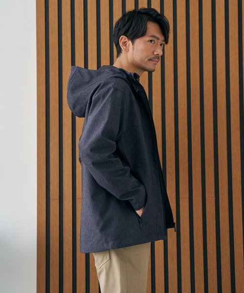 ikka（イッカ）の「【雑誌MonoMax4月号掲載】撥水メランジ ジップマウンテンパーカー「小泉孝太郎さん着用モデル」（マウンテンパーカー・メンズ・グレイッシュベージュ/ブラック/ネイビー・M/XL/L/S）」の5枚目の写真