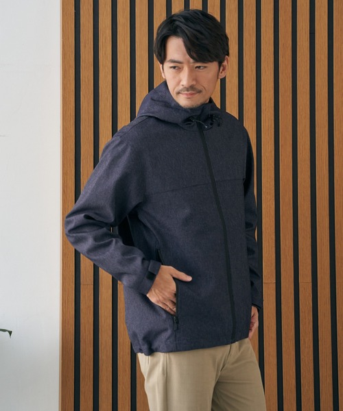 ikka（イッカ）の「【雑誌MonoMax4月号掲載】撥水メランジ ジップマウンテンパーカー「小泉孝太郎さん着用モデル」（マウンテンパーカー・メンズ・グレイッシュベージュ/ブラック/ネイビー・M/XL/L/S）」の8枚目の写真