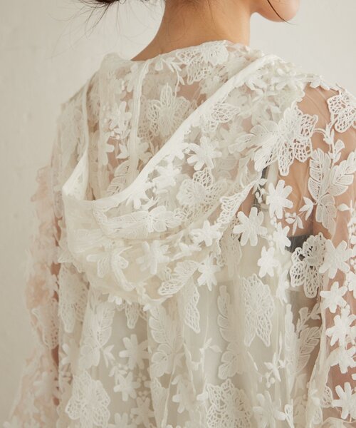 Omekashi（オメカシ）の「レースフーディ（ブルゾン・レディース・オフホワイト/ブラック・FREE）」の6枚目の写真