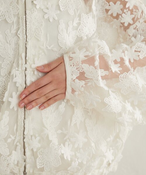 Omekashi（オメカシ）の「レースフーディ（ブルゾン・レディース・オフホワイト/ブラック・FREE）」の4枚目の写真