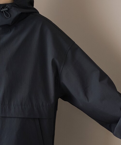 coen(コーエン)の「【C.mt】 撥水パッカブルマウンテンパーカー(マウンテンパーカー・レディース・オフホワイト/ベージュ/ブラック/ダークブラウン・M/L)」の6枚目の写真