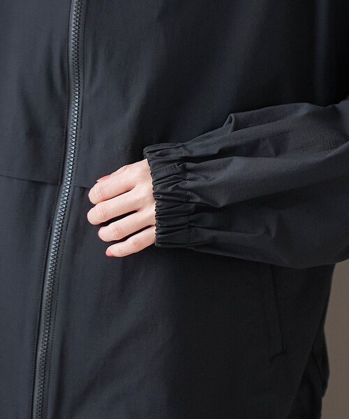 coen(コーエン)の「【C.mt】 撥水パッカブルマウンテンパーカー(マウンテンパーカー・レディース・オフホワイト/ベージュ/ブラック/ダークブラウン・M/L)」の7枚目の写真