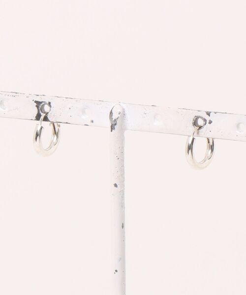 ARCHIVER（アーカイバ）の「【Al】【silver925】 プレーンピアス（ピアス（両耳用）・レディース・シルバー・SMALL/MEDIUM/LARGE/X-LARGE/XX-LARGE）」の4枚目の写真