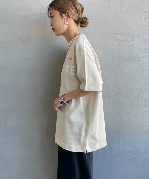 LACOSTE（ラコステ）の「[LACOSTE/ラコステ] ヘビーウェイト ロゴプリントTシャツ（Tシャツ/カットソー・レディース・ホワイト/キナリ/ブラック/チャコールグレー・2/4/3）」の8枚目の写真