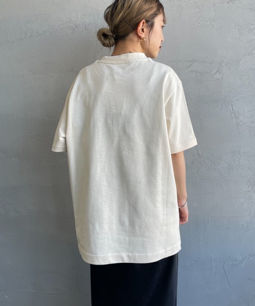 LACOSTE（ラコステ）の「[LACOSTE/ラコステ] ヘビーウェイト ロゴプリントTシャツ（Tシャツ/カットソー・レディース・ホワイト/キナリ/ブラック/チャコールグレー・2/4/3）」の9枚目の写真