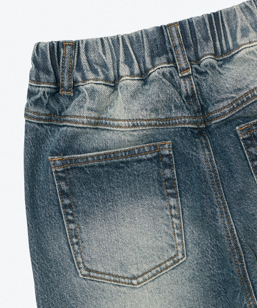 MUSINSA STANDARD KIDS（ムシンサスタンダードキッズ）の「ビッグブラシワイドバンディングデニムパンツ[ミディアムインディゴ]（デニムパンツ・レディース・その他・100/110/120/130/140/150/160）」の6枚目の写真