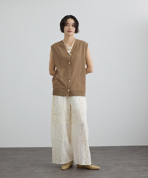 SALON adam et rope'（サロン アダム エ ロペ）の「【WEB限定】ドライタッチメタルボタンニットジレ / ベスト［洗える］（ベスト・レディース・ネイビー/グレー系その他/ブラウン・FREE）」の6枚目の写真