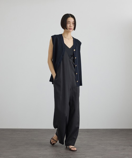 SALON adam et rope'（サロン アダム エ ロペ）の「【WEB限定】ドライタッチメタルボタンニットジレ / ベスト［洗える］（ベスト・レディース・ネイビー/グレー系その他/ブラウン・FREE）」の7枚目の写真