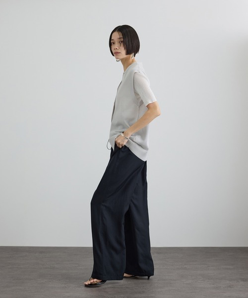 SALON adam et rope'（サロン アダム エ ロペ）の「【WEB限定】ドライタッチメタルボタンニットジレ / ベスト［洗える］（ベスト・レディース・ネイビー/グレー系その他/ブラウン・FREE）」の8枚目の写真