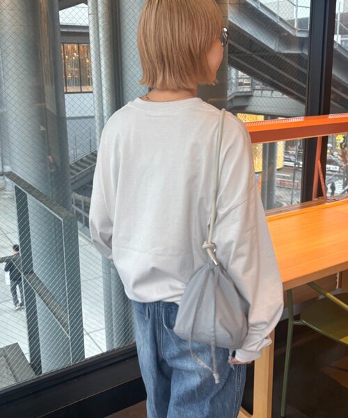 SEADAM(シーダム)の「【WEB限定】SEADAMビッグシルエットロゴロンTEE(Tシャツ/カットソー・レディース・チャコールグレー/ブラック/グレー/ホワイト/ブルー・SMALL/X-LARGE/LARGE/MEDIUM)」の16枚目の写真