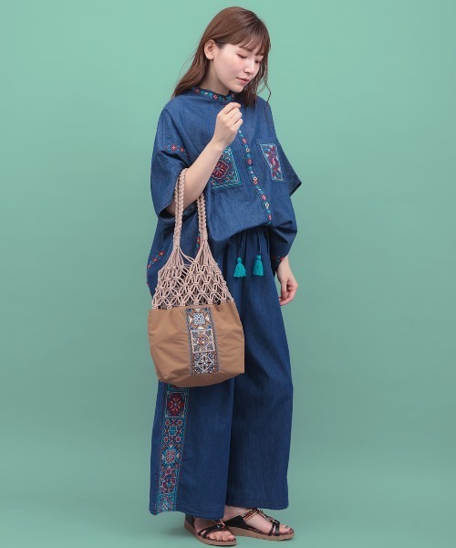チチカカ（チチカカ）の「Rico メキシコタイル刺繍マクラメバッグ（トートバッグ・レディース・ベージュ/ブラック・FREE）」の5枚目の写真