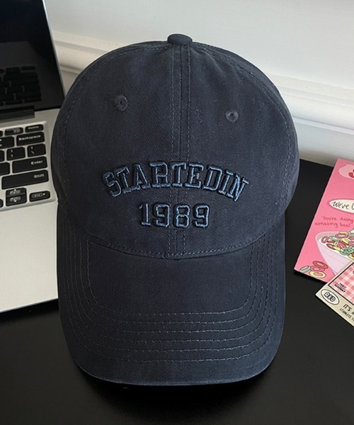 Teem Store（チームストア）の「レタリング刺繍キャップ 小顔効果（キャップ・レディース・ベージュ/グレー/ワイン・F）」の14枚目の写真