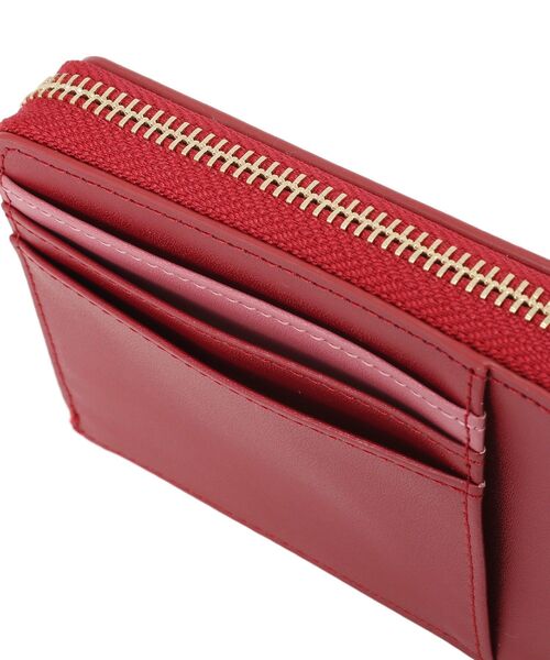 Maison de FLEUR（メゾンドフルール）の「いちご柄フラグメントケース（財布・レディース・レッド・FREE）」の9枚目の写真