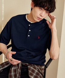 PUBLUX（パブリュクス）の「U.S. POLO ASSN. × PUBLUX/ユーエスポロアッスン ＜接触冷感＞別注 ヘンリーネック サマーニット　限定展開（ニット/セーター）」