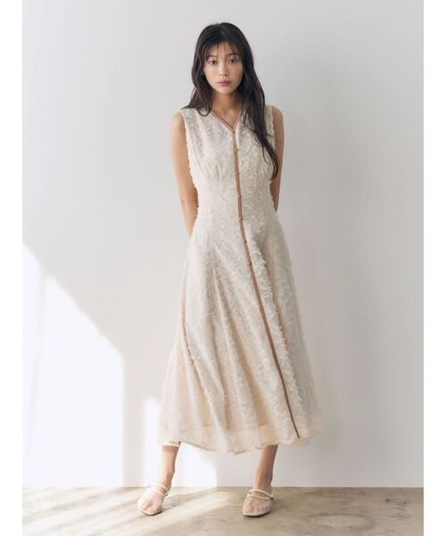 LAGUNAMOON（ラグナムーン）の「カットジャガードパイピングワンピース（ワンピース・レディース・ネイビー/ブラウン/アイボリー・SMALL/MEDIUM）」の6枚目の写真