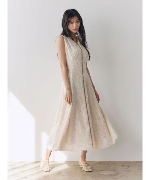 LAGUNAMOON（ラグナムーン）の「カットジャガードパイピングワンピース（ワンピース・レディース・ネイビー/ブラウン/アイボリー・SMALL/MEDIUM）」の7枚目の写真