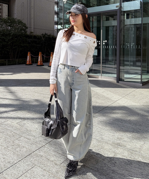 SPIRALGIRL（スパイラルガール）の「アイレットワンショルトップス（Tシャツ/カットソー・レディース・ホワイト/グリーン/ブラック・FREE）」の10枚目の写真