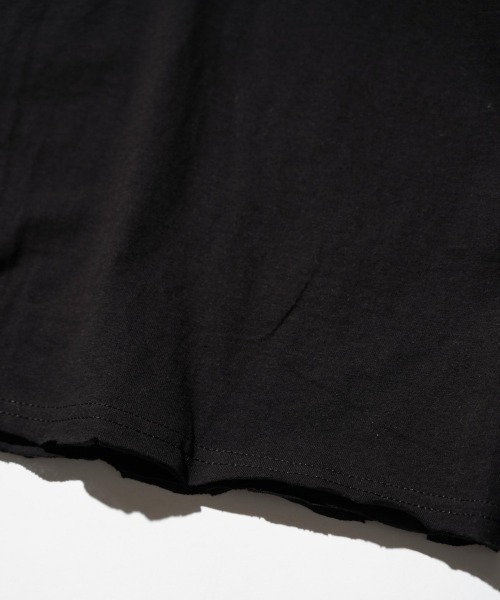 THRIFTY LOOK（スリフティールック）の「TRIFTY LOOK スリフティルック / NAJA PENDANT EMB LS TEE（Tシャツ/カットソー・メンズ・ホワイト/ブラック・MEDIUM/LARGE/X-LARGE）」の20枚目の写真