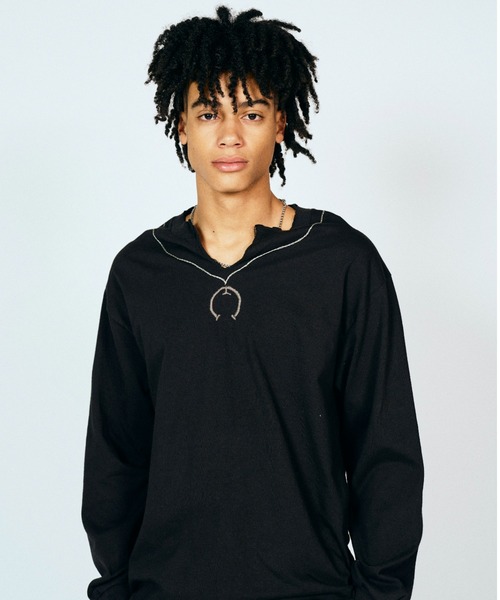 THRIFTY LOOK（スリフティールック）の「TRIFTY LOOK スリフティルック / NAJA PENDANT EMB LS TEE（Tシャツ/カットソー・メンズ・ホワイト/ブラック・MEDIUM/LARGE/X-LARGE）」の11枚目の写真