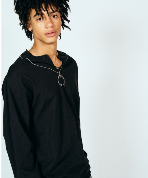 THRIFTY LOOK（スリフティールック）の「TRIFTY LOOK スリフティルック / NAJA PENDANT EMB LS TEE（Tシャツ/カットソー・メンズ・ホワイト/ブラック・MEDIUM/LARGE/X-LARGE）」の9枚目の写真