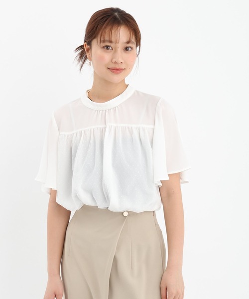 Andemiu（アンデミュウ）の「ドットチュールブラウス659175（シャツ/ブラウス・レディース・アイボリー/ブラック/オフホワイト・FREE）」の10枚目の写真