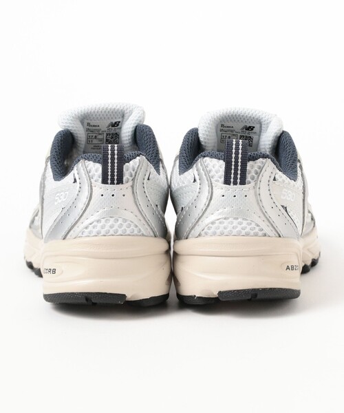 NEW BALANCE（ニューバランス）の「New Balance / 530 BUNGEE LACE（17～21.5cm）PZ530KA 着脱スムーズ レトロランニング Y2K キッズ スニーカー（その他シューズ・キッズ・シルバー・17/17.5/18/18.5/19/19.5/20/20.5/21/21.5）」の2枚目の写真