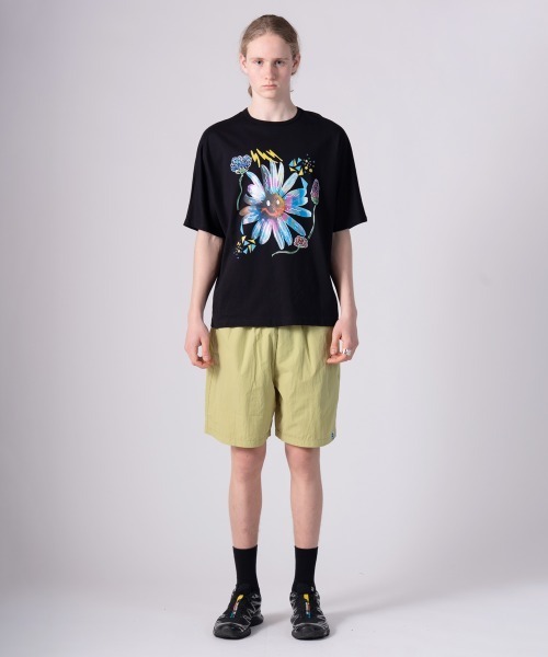 rehacer（レアセル）の「rehacer : × everglouu Pop Flower Dolman CS / ポップ フラワー ドルマン カットソー（Tシャツ/カットソー・メンズ・ホワイト/ブラック・X-LARGE/LARGE/MEDIUM/SMALL）」の10枚目の写真