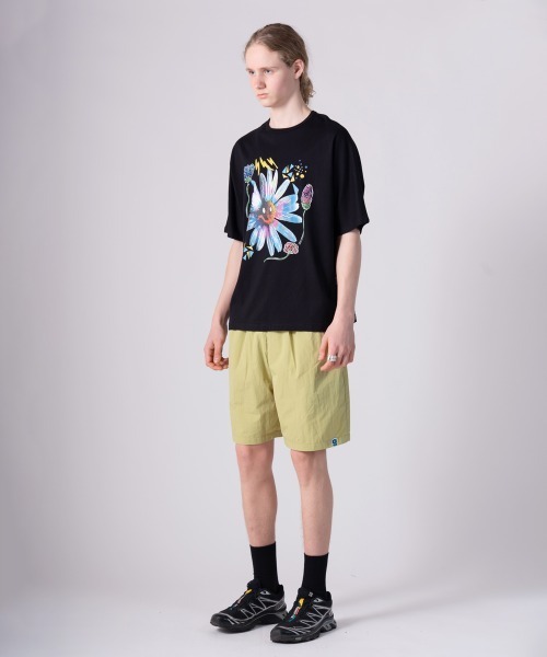 rehacer（レアセル）の「rehacer : × everglouu Pop Flower Dolman CS / ポップ フラワー ドルマン カットソー（Tシャツ/カットソー・メンズ・ホワイト/ブラック・X-LARGE/LARGE/MEDIUM/SMALL）」の11枚目の写真