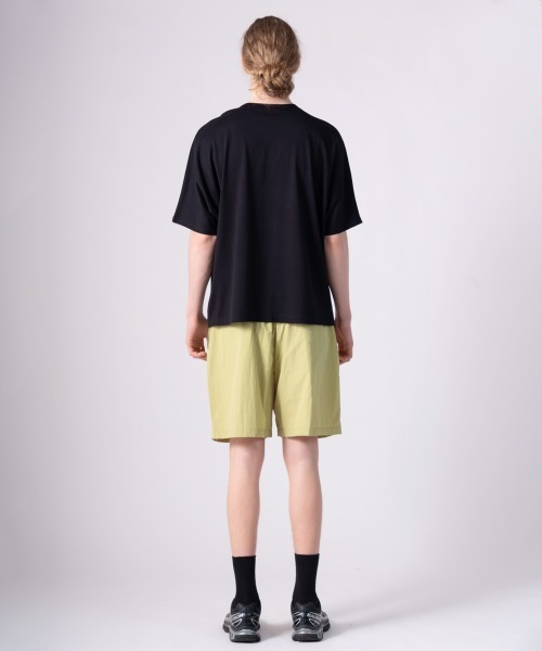 rehacer（レアセル）の「rehacer : × everglouu Pop Flower Dolman CS / ポップ フラワー ドルマン カットソー（Tシャツ/カットソー・メンズ・ホワイト/ブラック・X-LARGE/LARGE/MEDIUM/SMALL）」の13枚目の写真