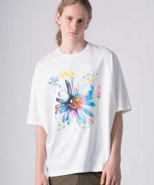 rehacer(レアセル)の「rehacer : × everglouu Pop Flower Dolman CS / ポップ フラワー ドルマン カットソー(Tシャツ/カットソー・メンズ・ホワイト/ブラック・X-LARGE/LARGE/MEDIUM/SMALL)」の19枚目の写真
