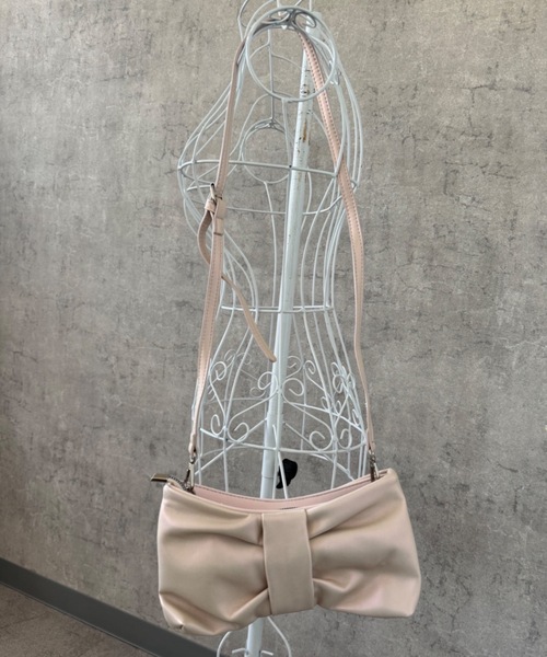 SHEPP（シープ）の「ビッグリボンモチーフ パールショルダーミニバッグ（ショルダーバッグ・レディース・ピンク/ホワイト・F）」の16枚目の写真